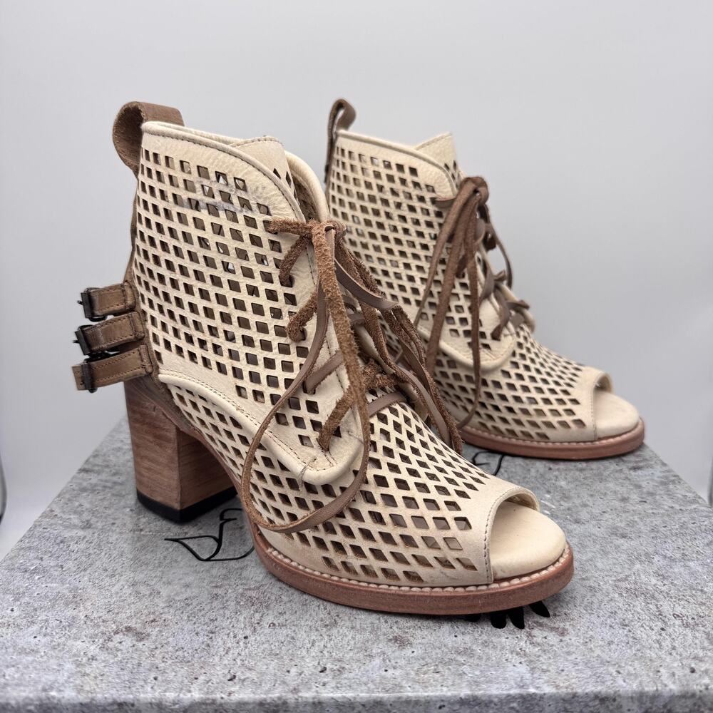Freebird By Steven Benni Boots Womens 6 Cutout Lace Up Block Heel Booties Boho - Picture 5 of 16